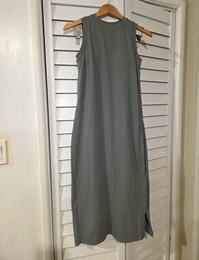 FLX Women's Gray Solid Sleeveless Tank Long Dress Crew Neck Stretch Slit S